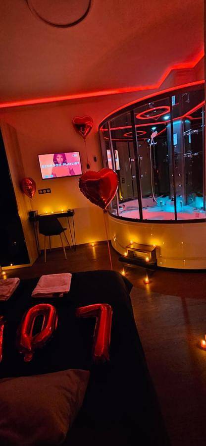 Appartement de vacances pour 4 personnes, avec Jacuzzi et Sauna à Amiens