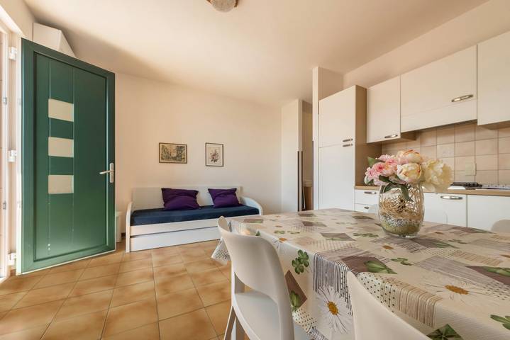 Appartamento intero, Appartamento vacanze per 4 persone con giardino in Malcesine, Prealpi Gardesane