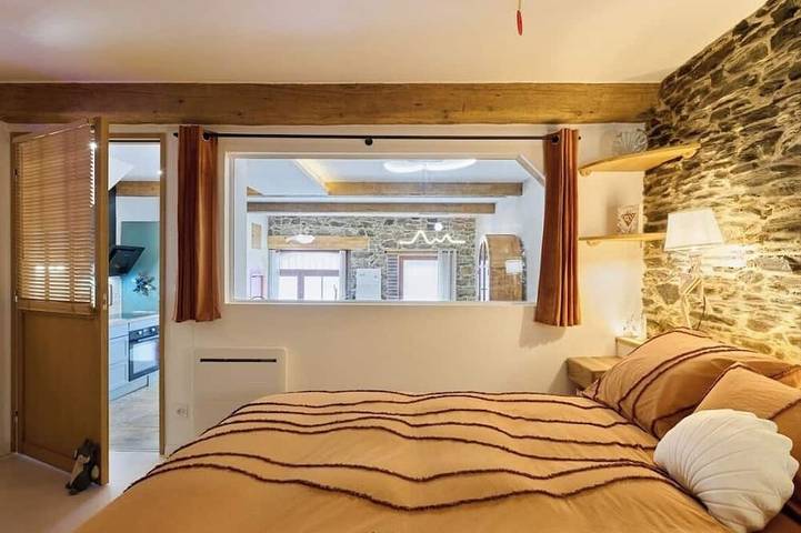 Gîte pour 4 personnes, avec jacuzzi, animaux acceptés dans Plage De La Balette Collioure - 3