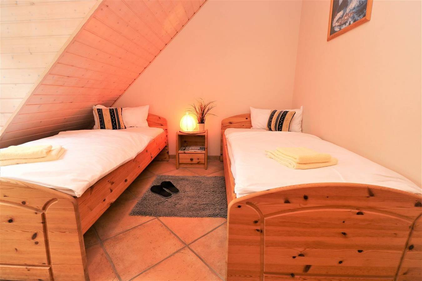 Ganze Wohnung, Ferienwohnung mit Balkon direkt hinter dem Deich in Ostseebad Wustrow, Wustrow