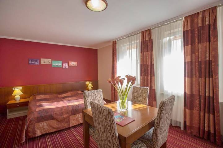 Apartahotel para 6 personas, con jardín en Budapest