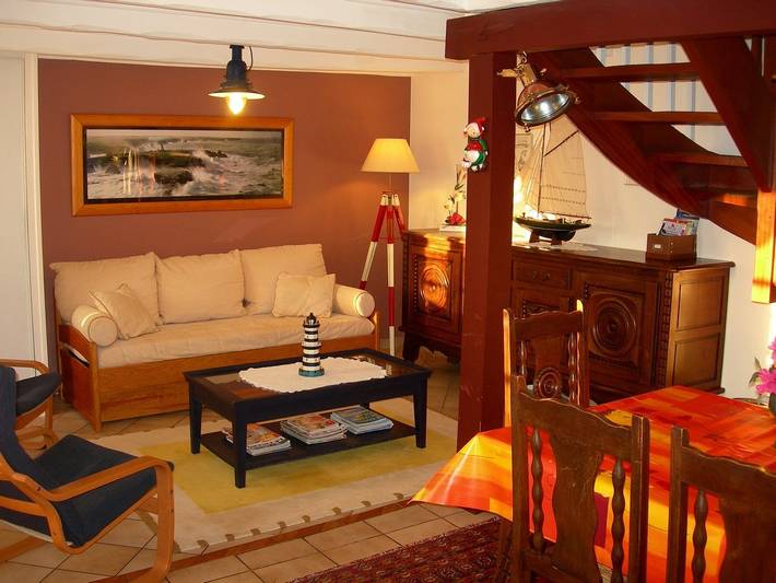 Gîte pour 6 personnes, avec terrasse - 1