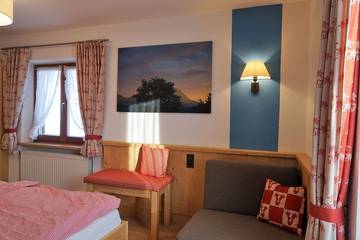 Bauernhof für 4 Personen in Reit im Winkl, Bayerische Alpen, Bild 2