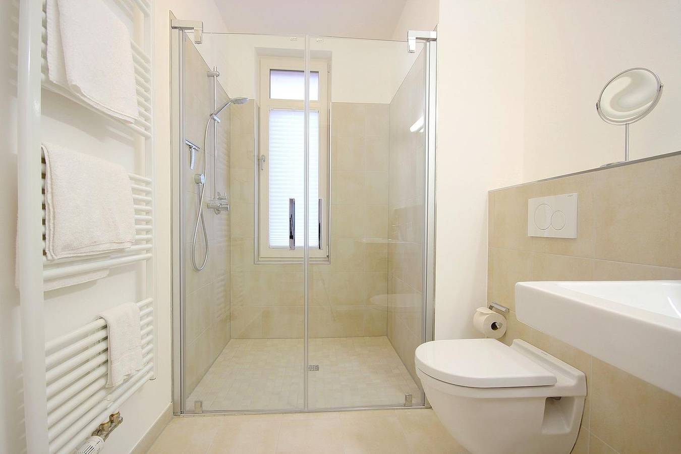 Entire apartment, 1-Zimmer Ferienapartment mit schöner Terrasse - nur 100 m zum Nordseestrand! in Wangerooge