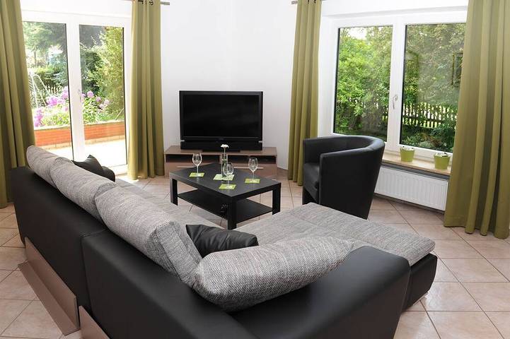 Ferienwohnung für 4 Personen, mit Garten - 1