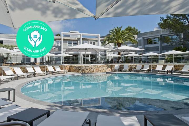Hotel for 2 personer, Jacuzzi og Terrasse i tillegg til Hage og Sauna i Biot