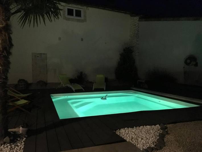 Location de vacances pour 6 personnes, avec Terrasse ainsi que Jardin et Piscine dans Cissé - 3