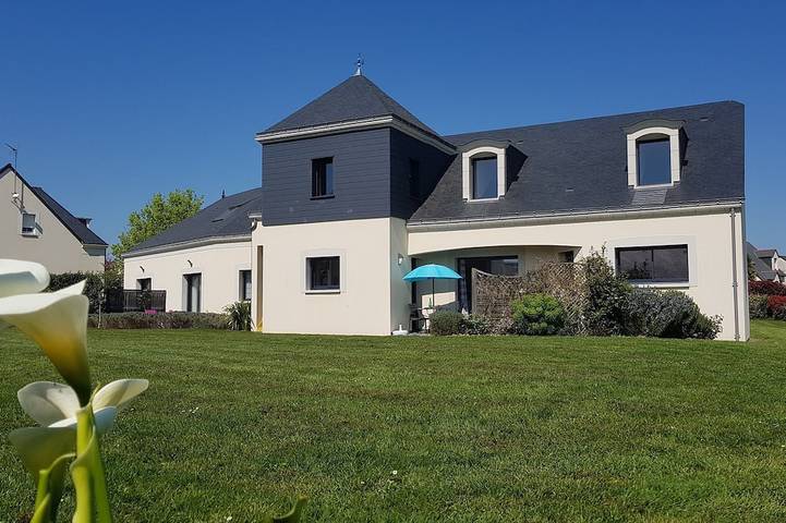 Gîte pour 2 personnes, avec jardin à Le Louroux-Béconnais