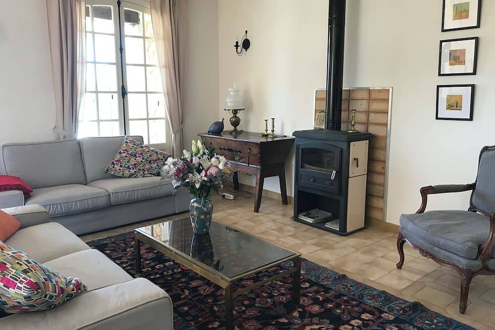 Charming Provencal villa with swimming pool in Artignosc-sur-Verdon, Brignoles region