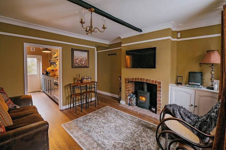 Lodge for 2 people, with garden in Lincoln