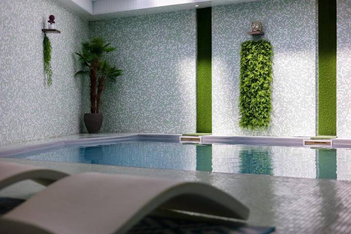 Hôtel pour 2 personnes, avec sauna ainsi que jardin et piscine à L'Houmeau - 4