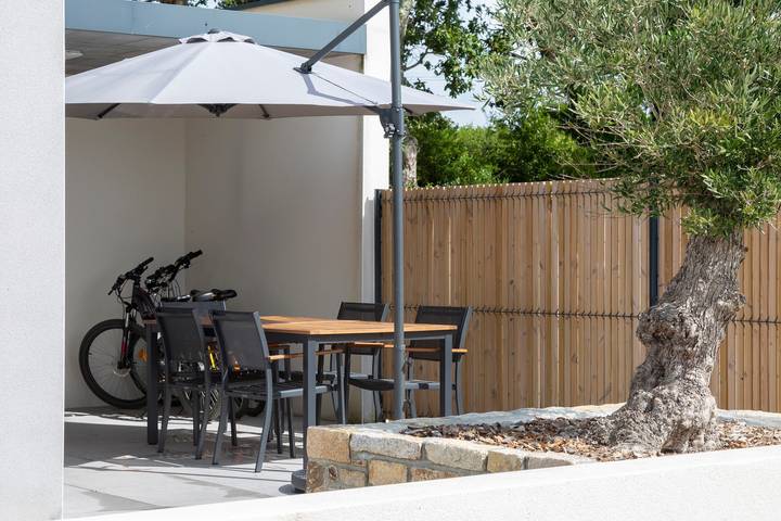 Maison de vacances 'Maison Moderne' avec terrasse privée, Wi-Fi et climatisation in Fouesnant, Côte de Cornouaille