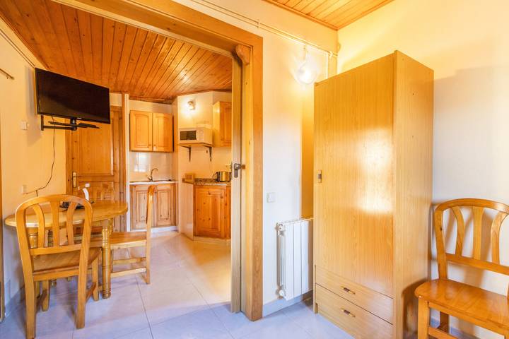 Chalet para 3 personas, con balcón y jardín en Pirineo Catalan - 4