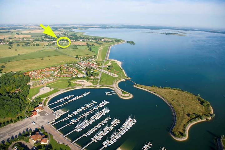 Gîte pour 15 personnes, avec jacuzzi ainsi que jardin et piscine dans Lac du Der-Chantecoq - 3