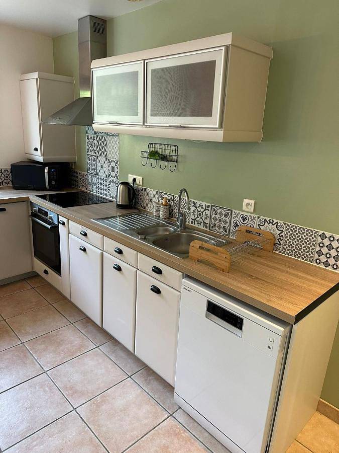 Location de vacances pour 6 personnes, avec terrasse et jardin à Saint-Sulpice-de-Royan - 3