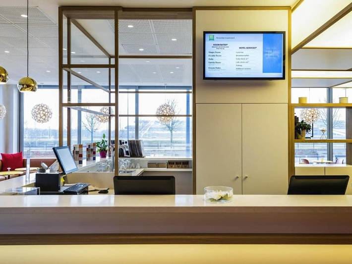 Hôtel pour 2 personnes, avec terrasse, animaux acceptés à Guyancourt - 3