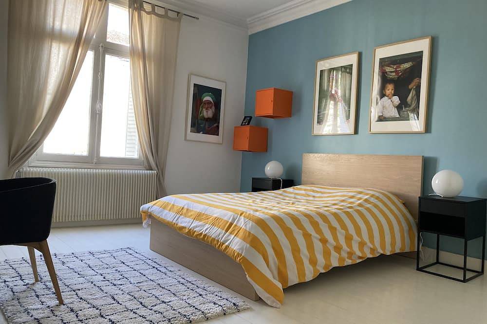 300 m2 family home with garden and swimming pool, in the center of Tours in Tours, Tours und Umgebung