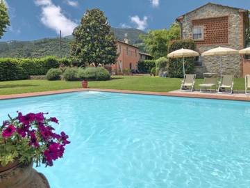 Gîte pour 6 personnes, avec jardin et terrasse, animaux acceptés à Capannori
