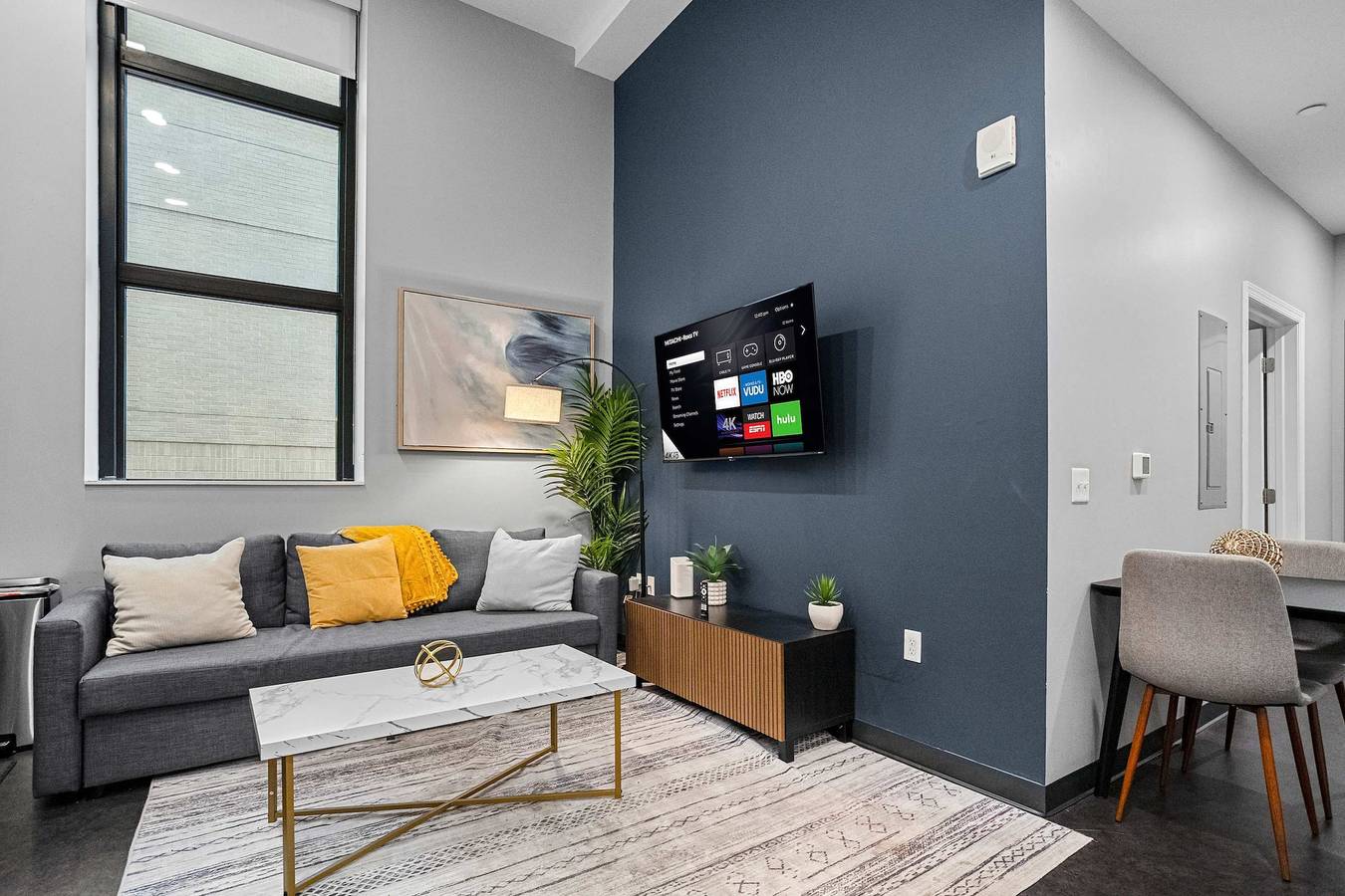 Ganze Wohnung, Cozysuites Modern 1Br in Downtown Pitts  6 in Pittsburgh, Allegheny County