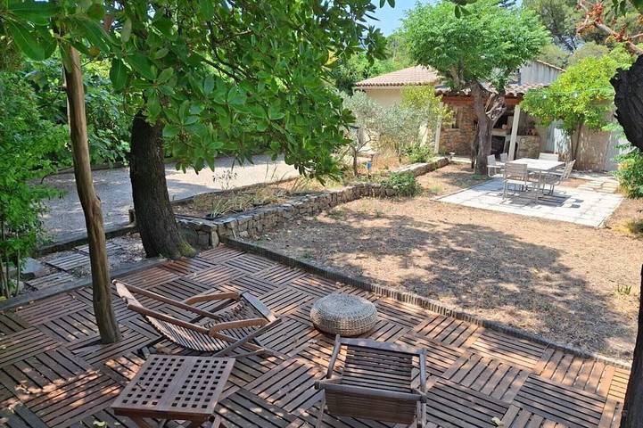 Ganze Wohnung, Studio rental with pool in Solliès-Pont, Mittelmeerküste (Frankreich)