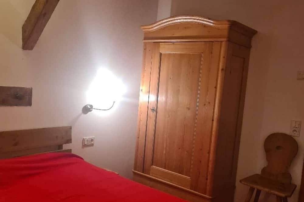 Ganze Wohnung, Urtümliches Bauernhaus inmitten des Gailtals in Gailtaler Alpen, Kirchbach