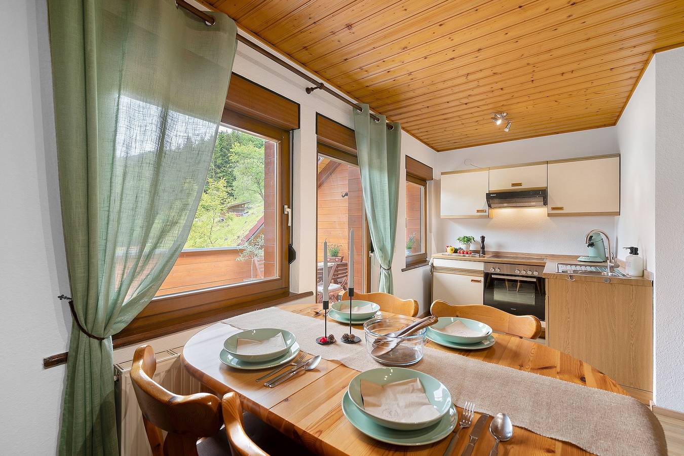 Ganze Wohnung, Ferienwohnung Nr. 2 Maierbauernhof" mit Bergblick, gemeinsamer Terrasse und Wi-Fi in Bad Peterstal-Griesbach, Mittlerer Schwarzwald