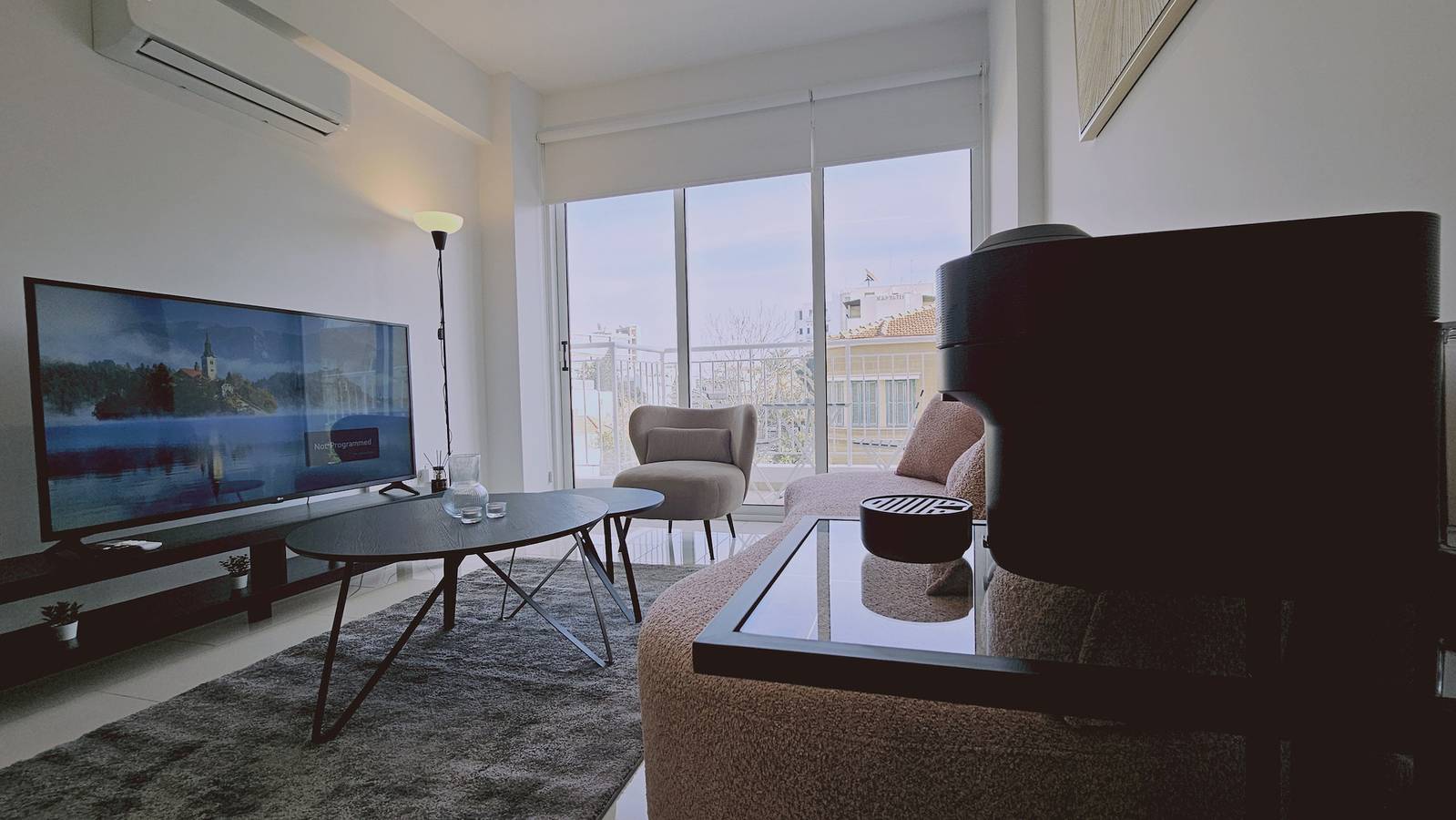 Ganze Wohnung, 104 Nic - 102 Stay Cosmo City Suite in Nikosia, Südzypern