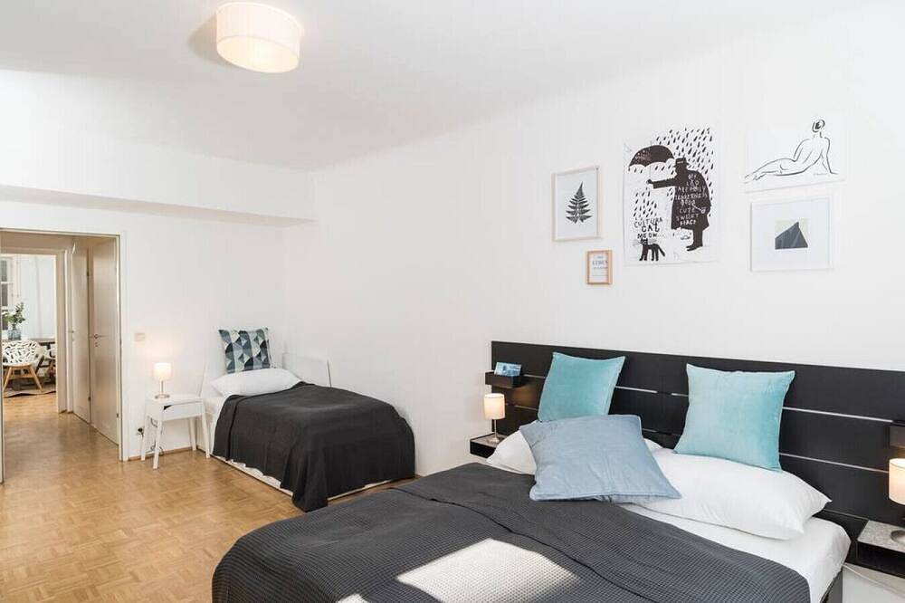 Ganze Wohnung, Family Stay Near Kunsthaus Graz | Sleeps 6 in Graz, Steirerland
