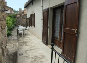 Gîte pour 5 personnes, avec terrasse à Rivière-sur-Tarn