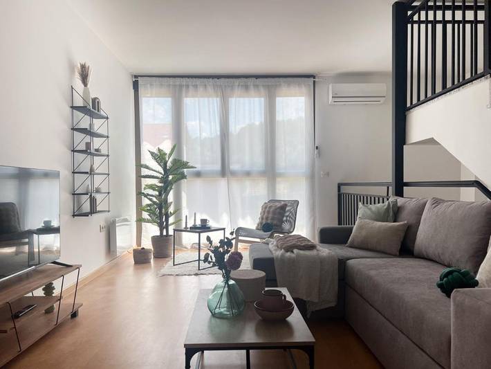 Apartamento para 9 personas, con Terraza y Piscina en Jaraíz de la Vera
