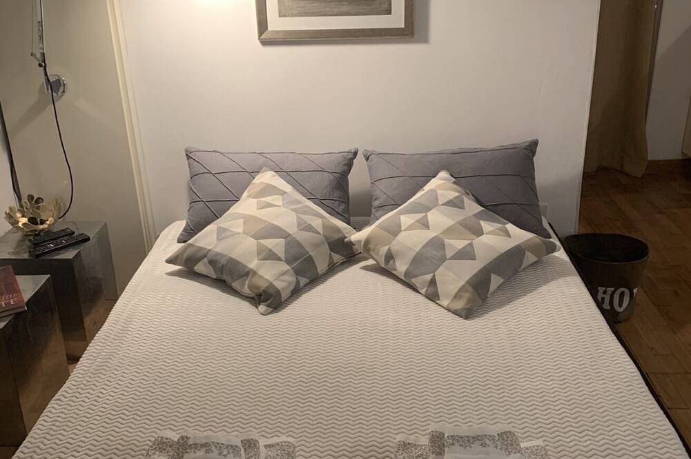 Ospitale2: central nice studio in Triest, Karst