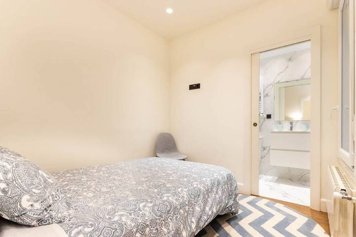 Ferienwohnung für 4 Personen, mit Whirlpool und Balkon in Bilbao - 4
