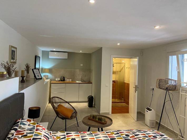 Casa rural para 8 personas, con piscina además de vistas y jardín, Familias con niños en Orba - 3