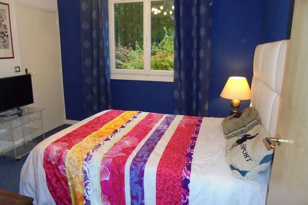 Propriété pour 6 voyageurs avec piscine intérieure et chauffée toute l'année in Le Cellier, Vallée de la Loire
