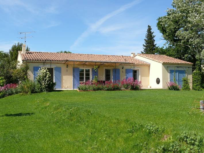Gîte pour 10 personnes, avec piscine