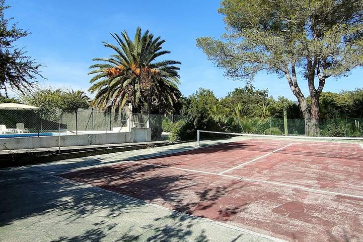 Charmante Maison : Piscine, Tennis, Verdure, Proche de la Mer in Bormes-les-Mimosas, Parc national de Port-Cros