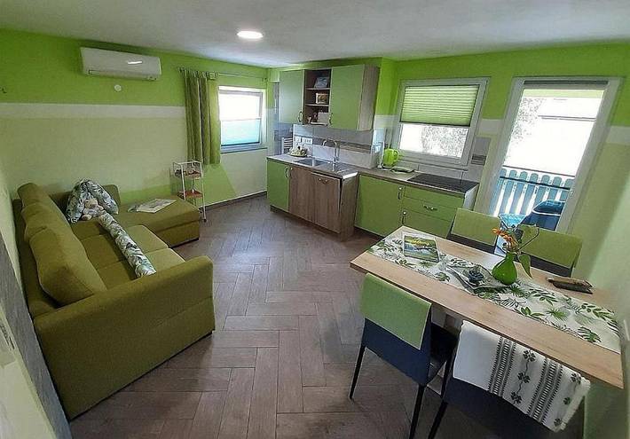 Gîte pour 4 personnes, avec vue et jardin, animaux acceptés à Kobarid - 2