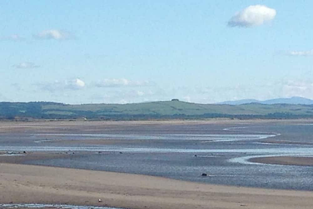 Beach Cottage Sleeps 4 (2 Bedroom) in Dumfries und Galloway