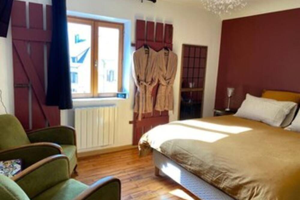 Appartement entier, Maison de Village Avec Bain à Remous et Terrasse in Kaysersberg-Vignoble, Parc naturel régional des Ballons des Vosges