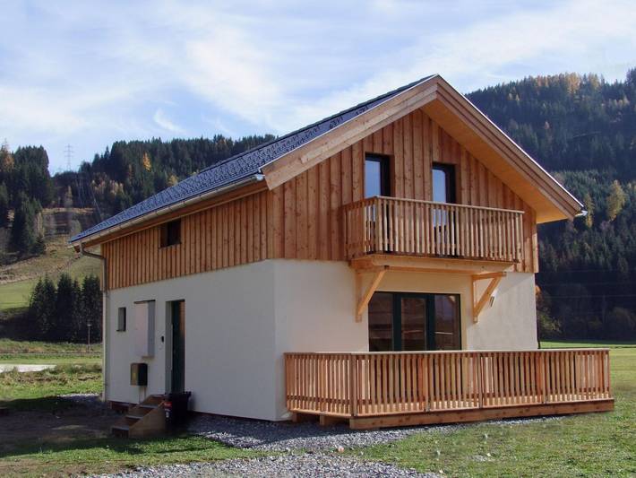 Ferienhaus für 9 Personen, mit Whirlpool und Terrasse sowie Garten und Sauna in Murau