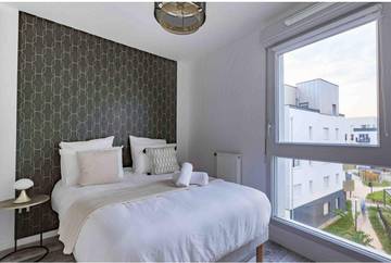 Gîte pour 7 personnes, avec vue et balcon à Combs-la-Ville