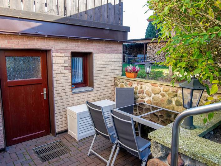 Ferienwohnung für 6 Personen, mit Terrasse in Freest - 2