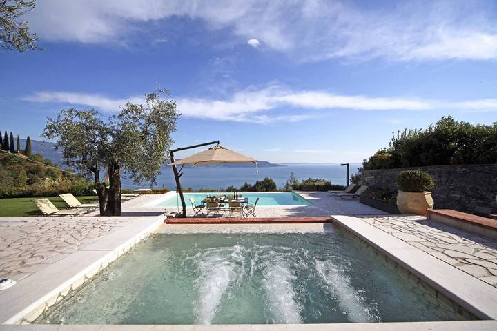 Villa für 8 Personen, mit Garten und Balkon sowie Seeblick in Toscolano-Maderno - 4