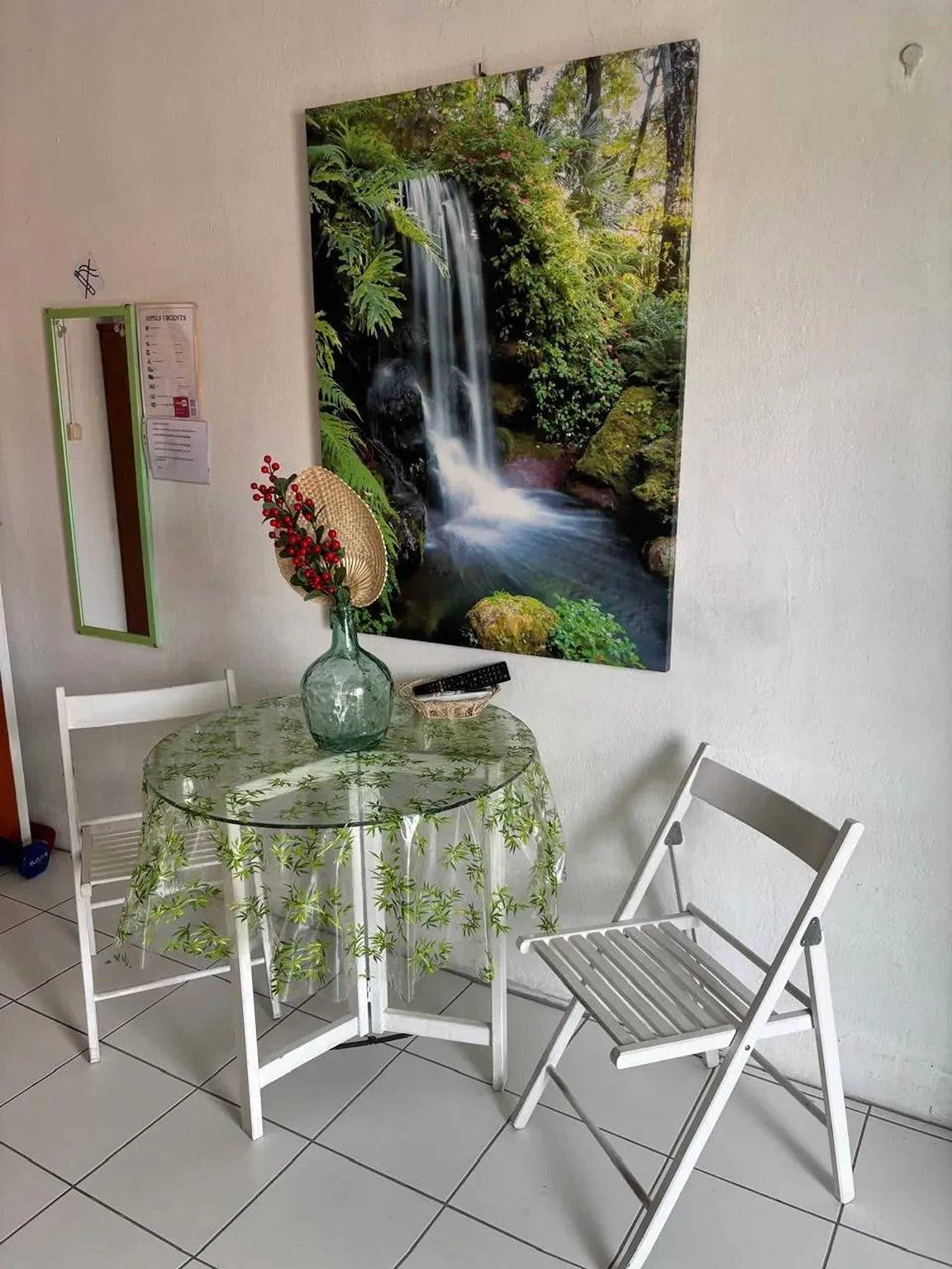 Ganzes Studio, Gemütliches Studio in Fort-de-France, 25 m² mit eigenem Balkon in Martinique
