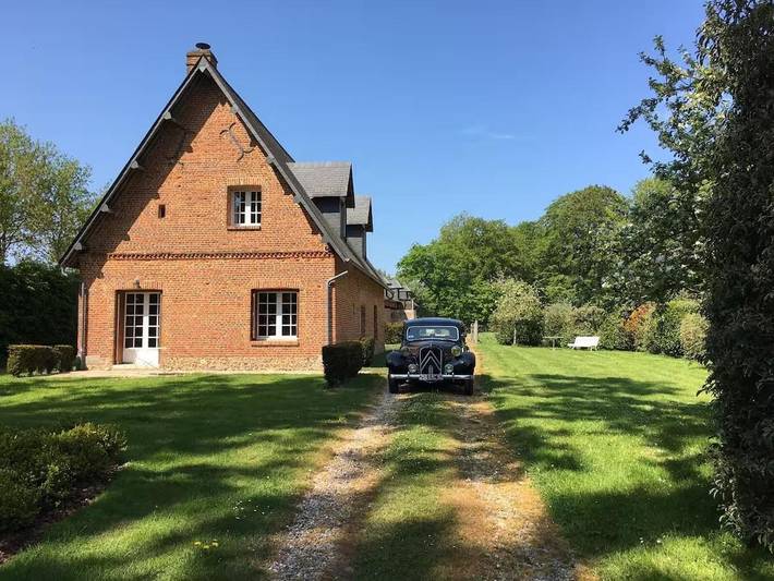Location de vacances pour 6 personnes, avec jardin et terrasse, adapté aux familles à Doudeville