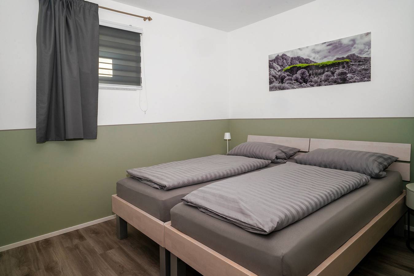 Ganze Wohnung, Apartment 5 im Aachapart - mit dem schönsten Blick auf die Aach, den Hohentwiel und das Rosenegg in Rielasingen-Worblingen, Hegau