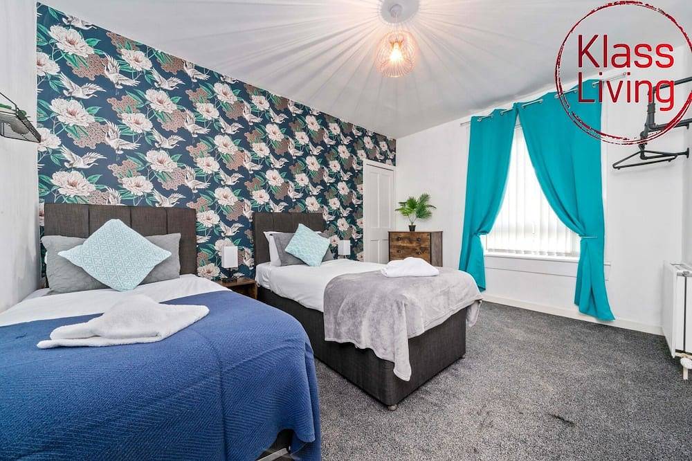Ganze Wohnung, Four bedroom 1st floor apartment in Airdrie in Nord Lanarkshire