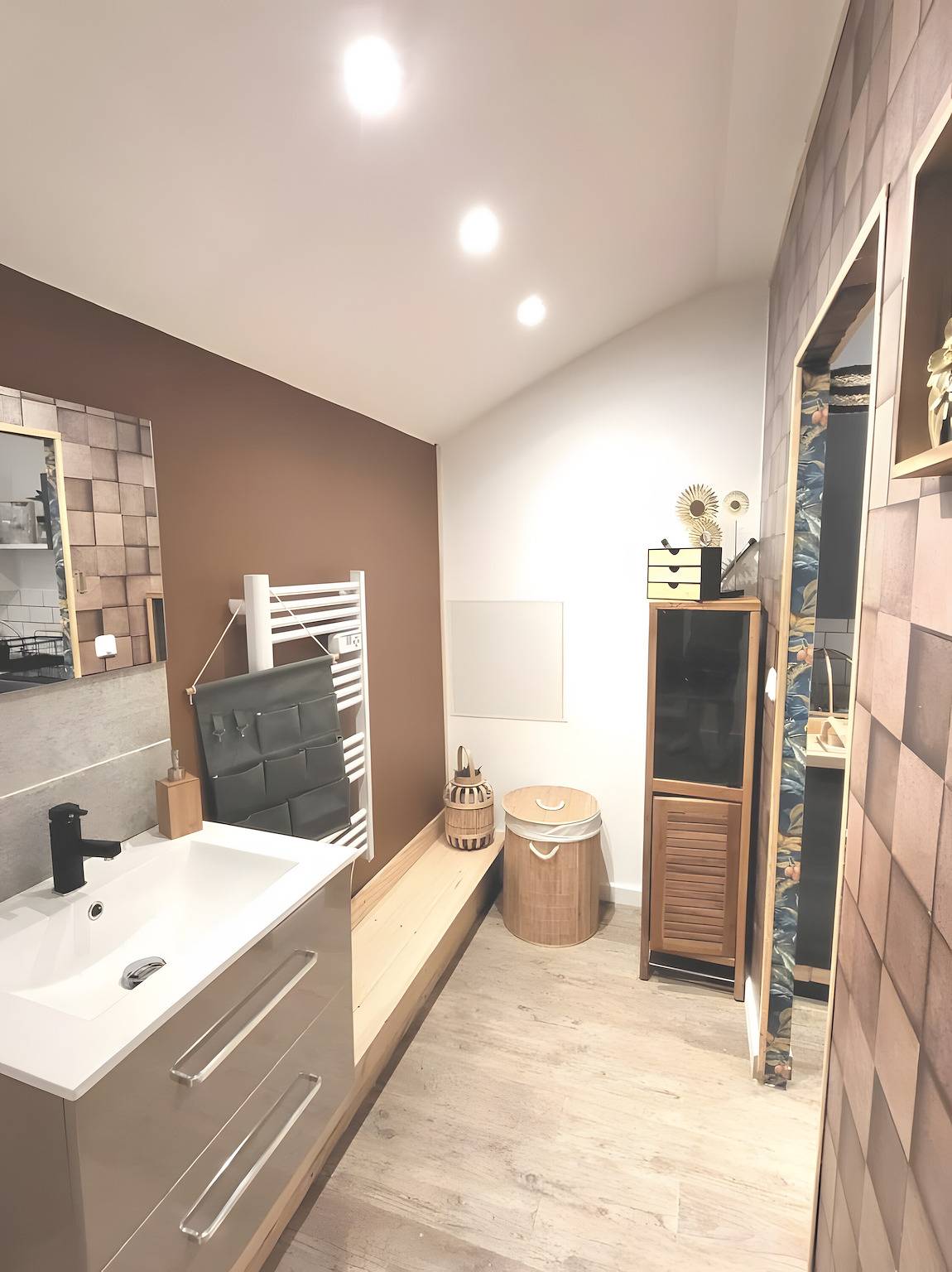 Appartement entier, Appartement 'Coeur De Ville' avec Wi-Fi et climatisation in Annecy, Région d'Annecy