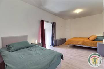 Gîte pour 15 Personnes dans La Bouëxière, Ille-et-Vilaine, Photo 2