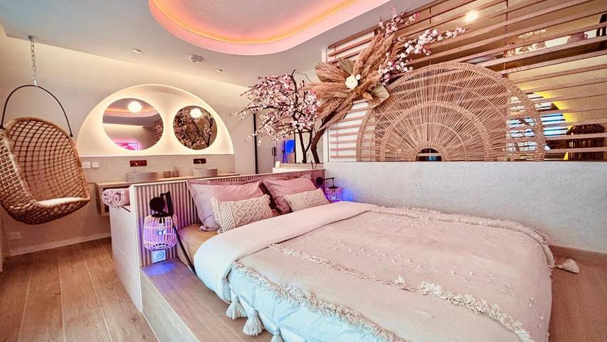 Ferienwohnung für 2 Personen, mit Whirlpool und Balkon in Lyon - 3